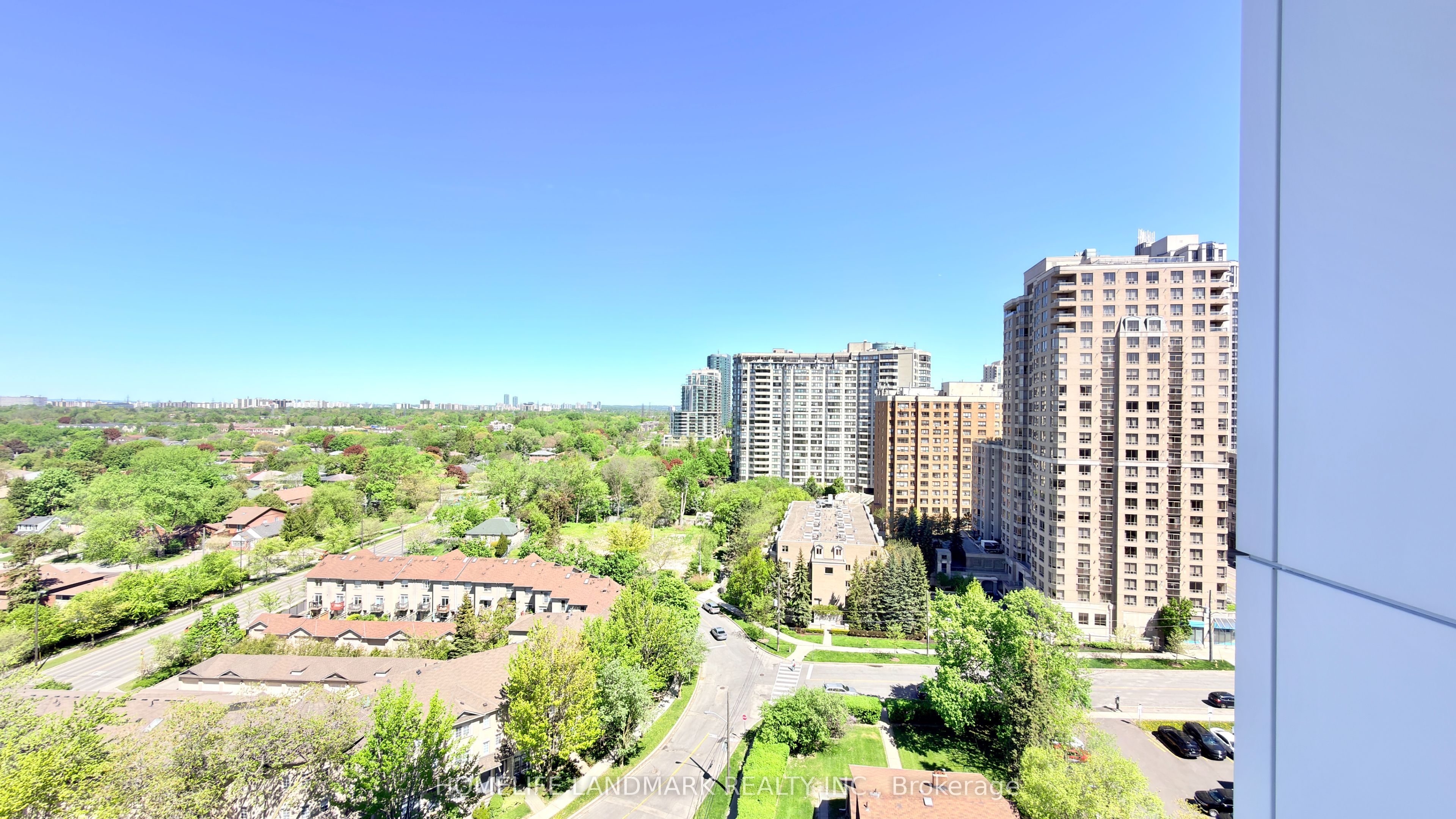 1711-75 Canterbury Place, Toronto, ON, M2N 0L2