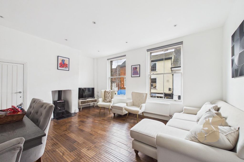 Additional image 3 of 2 bed flat to rentSt. Johns Street, Bury St. Edmunds IP33