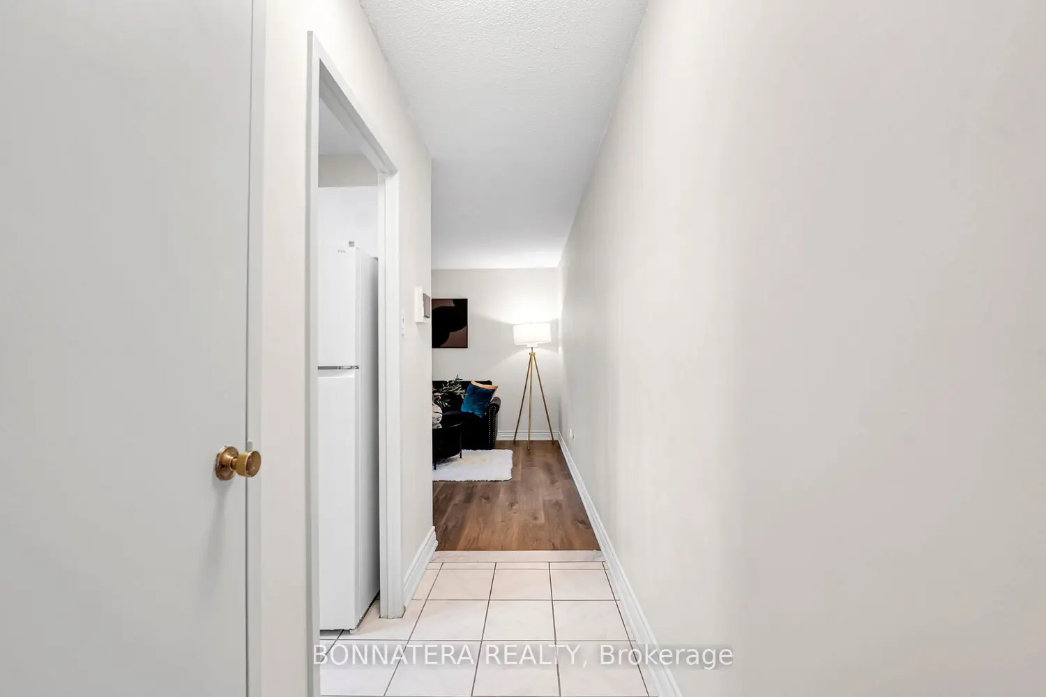 Additional image 6 of 3065 Queen Frederica Drive 905