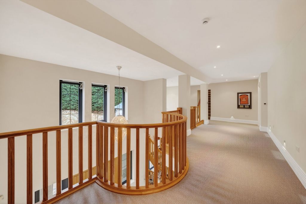 Additional image 23 of 6 bed detached house for saleSquirrels Chase, Prestbury, Macclesfield SK10
