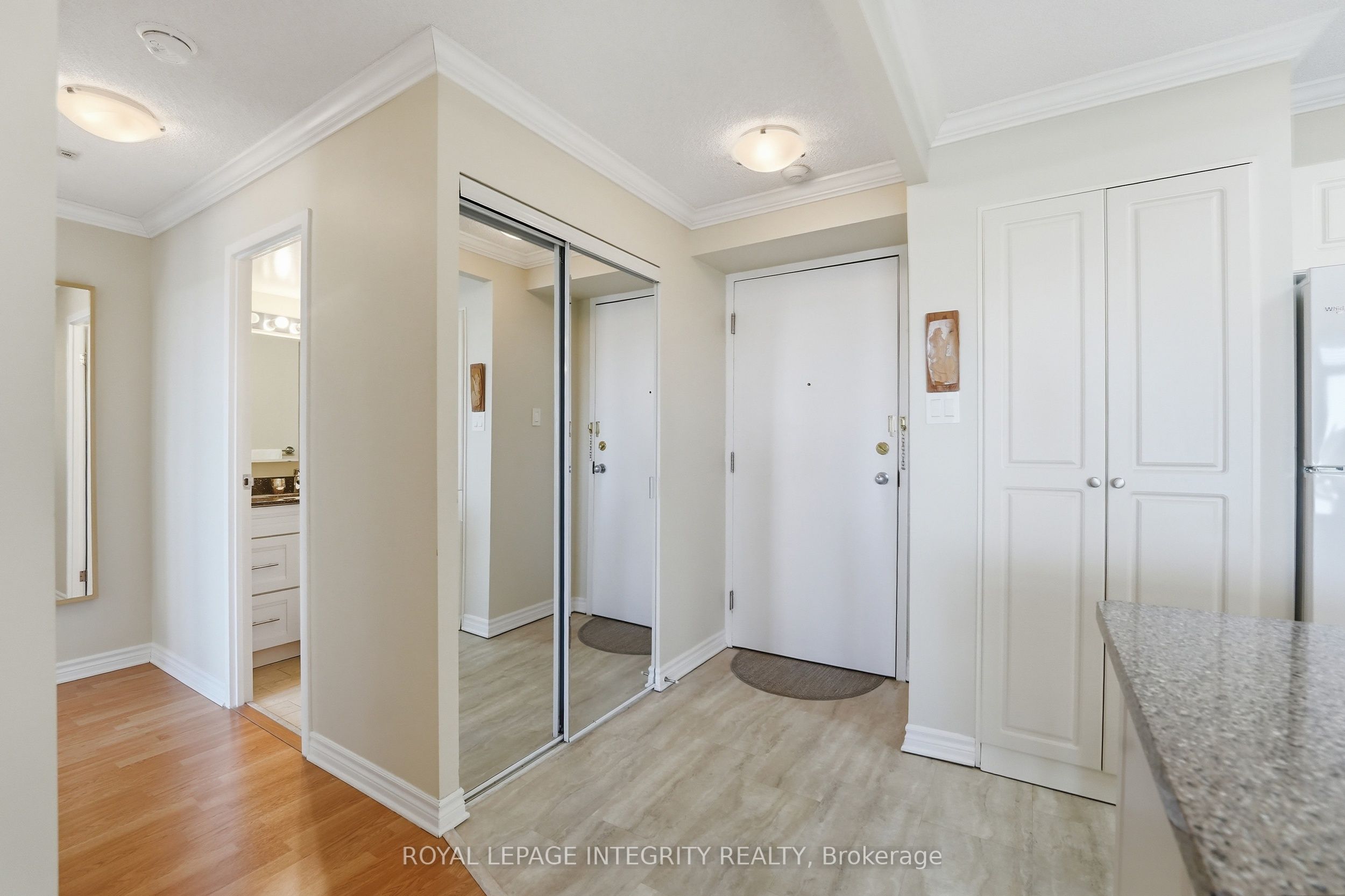Additional image 3 of 608-1025 Grenon Avenue, Ottawa, ON, K2B 8S5