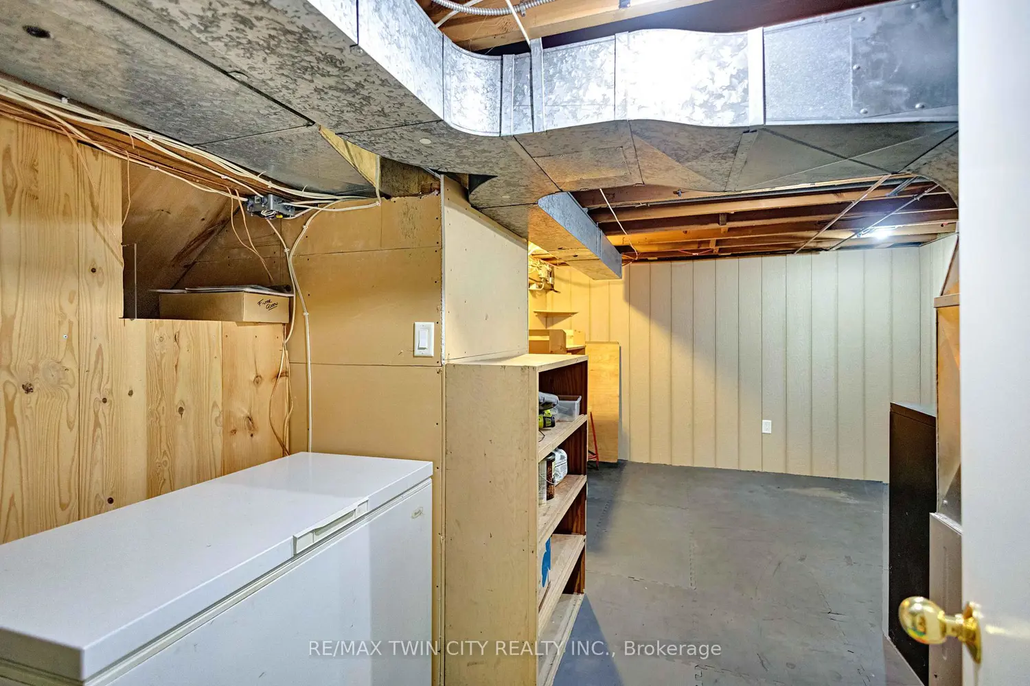 Additional image 16 of 140 Terrace Hill Street