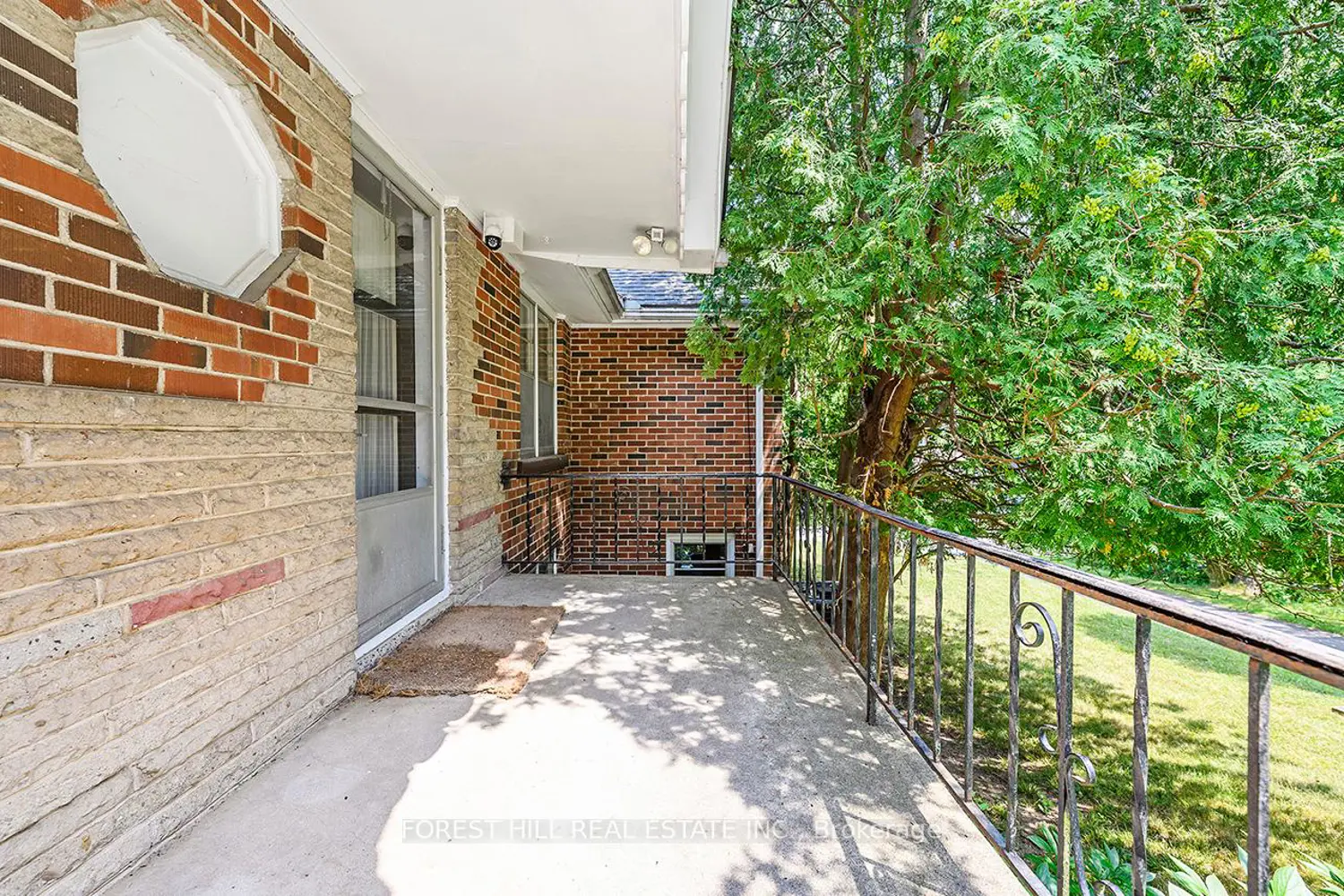 Additional image 11 of 18 Sullivan's Lane