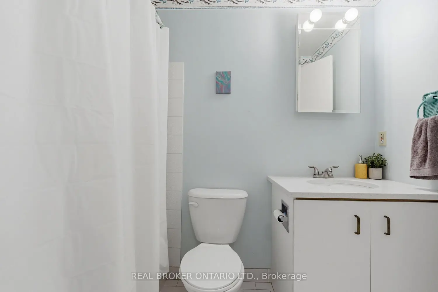 Additional image 11 of 30 Blue Springs Drive 215