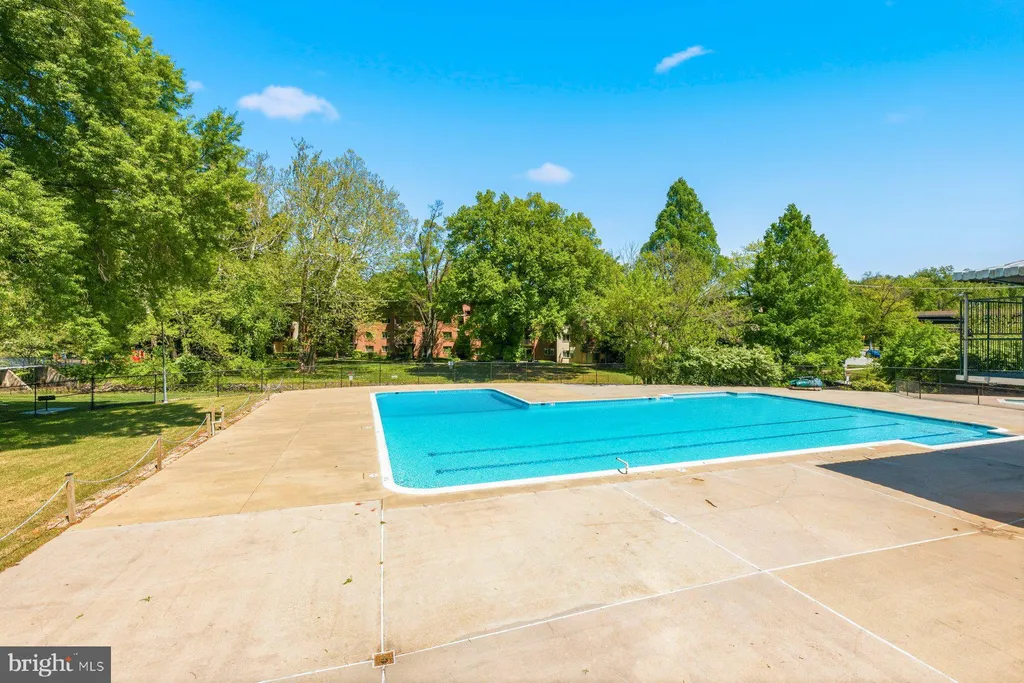 Additional image 26 of 10201 Grosvenor Place Unit 1626, Rockville, MD 20852