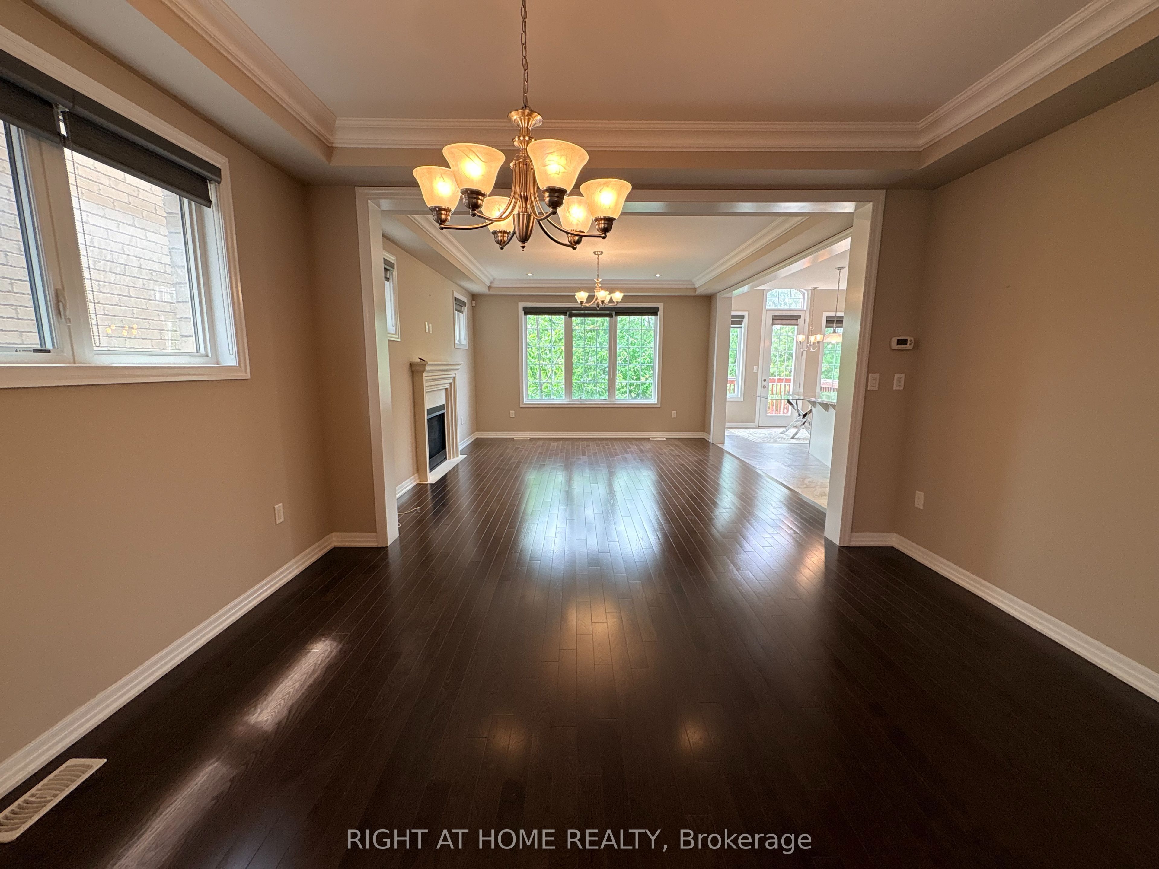 Additional image 3 of 332 Ellen Davidson Drive, Oakville, ON, L6M 0V1