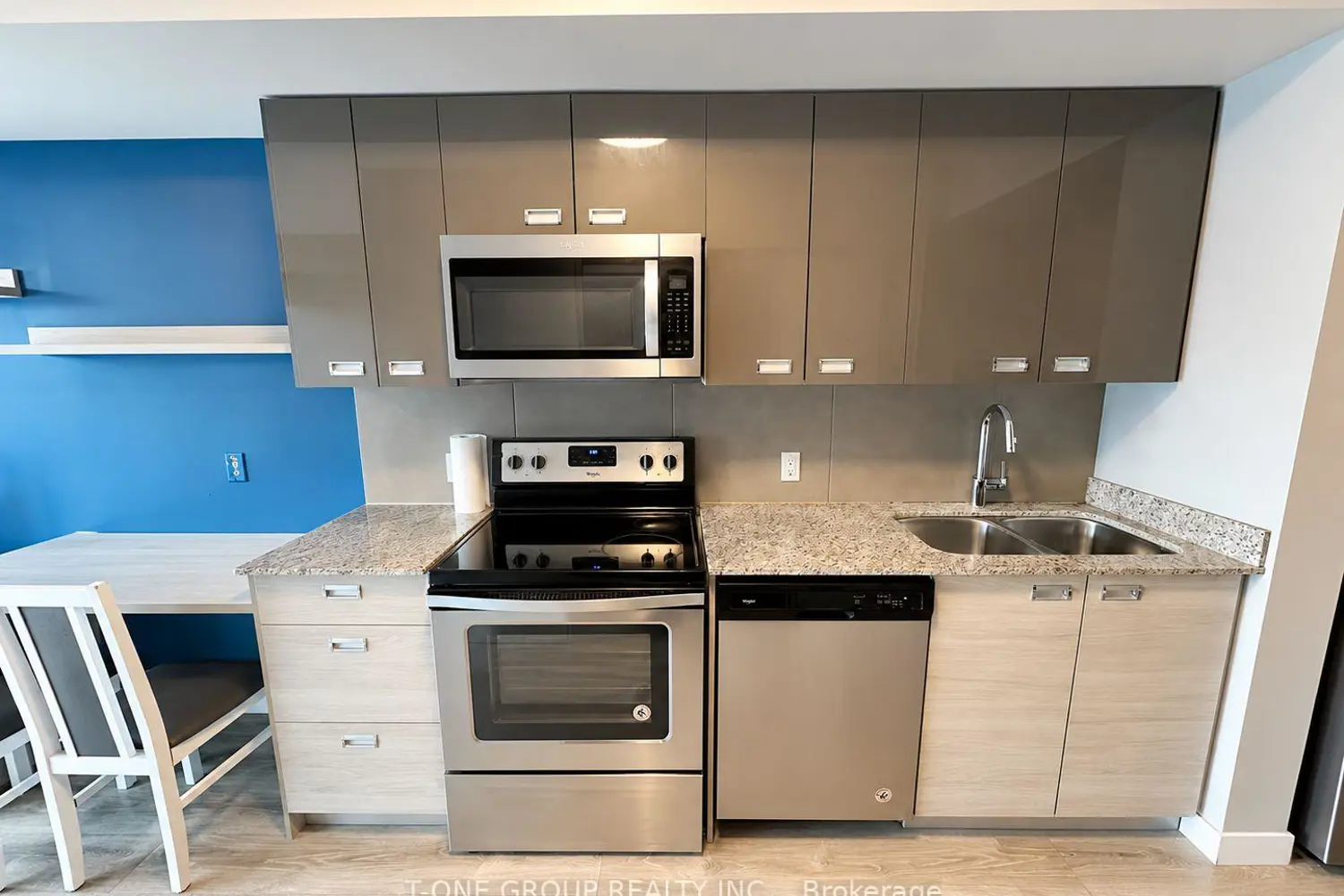 Additional image 6 of 250 Albert Street 710