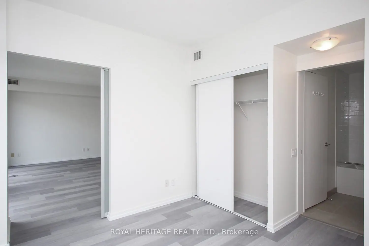 Additional image 13 of 105 Queensway Avenue 1216