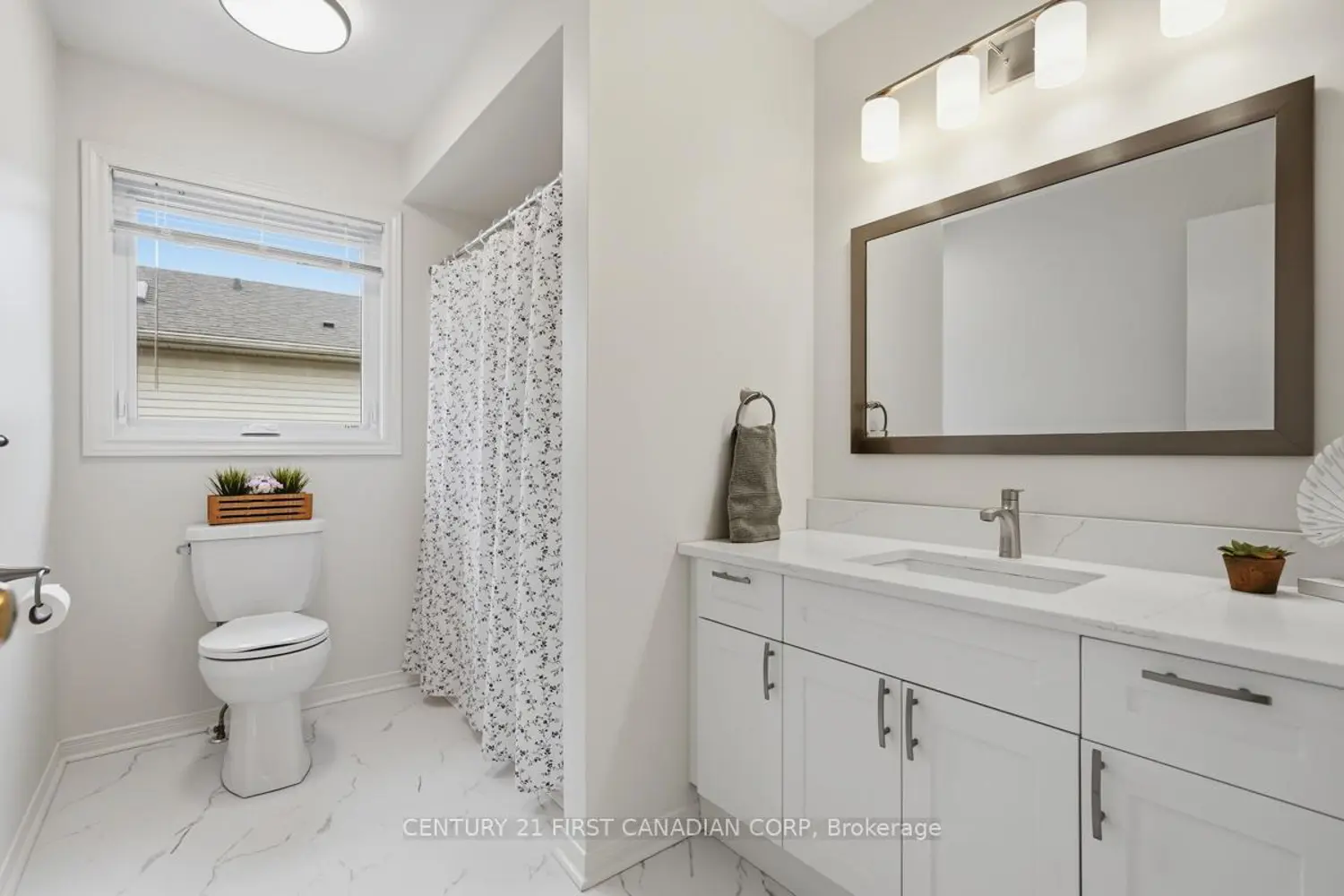 Additional image 8 of 792 Guildwood Boulevard