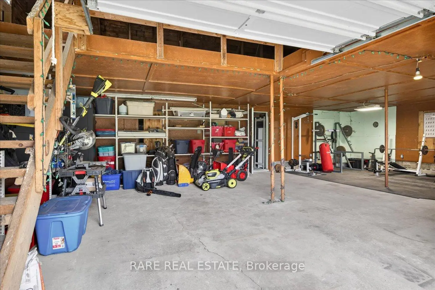 Additional image 16 of 2570 Creemore Avenue
