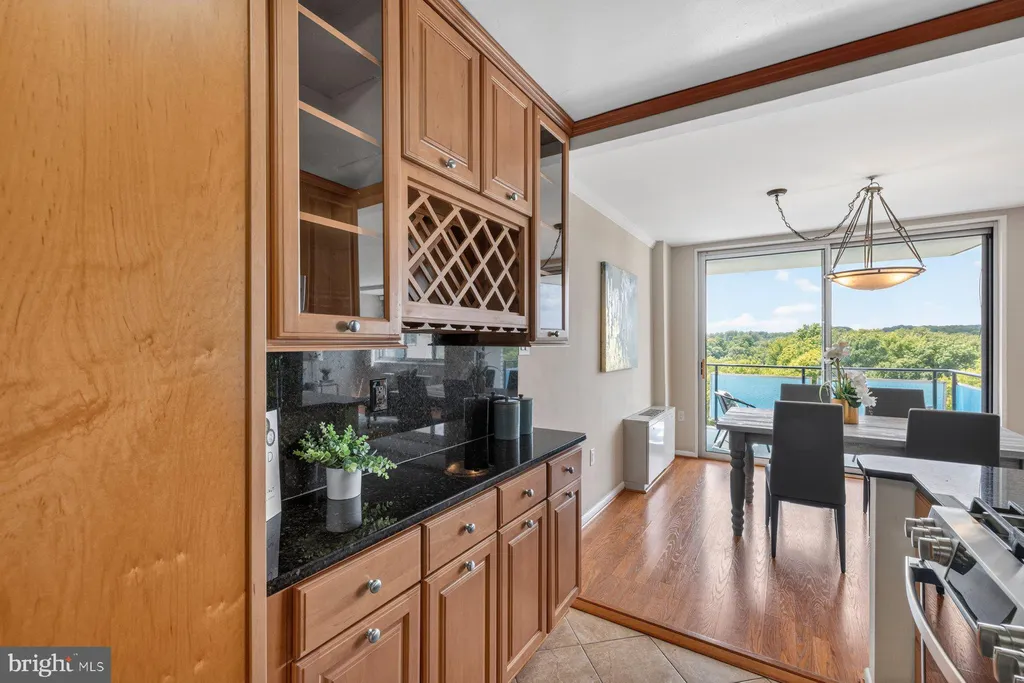 Additional image 16 of 10401 Grosvenor Place Unit 1327, Rockville, MD 20852