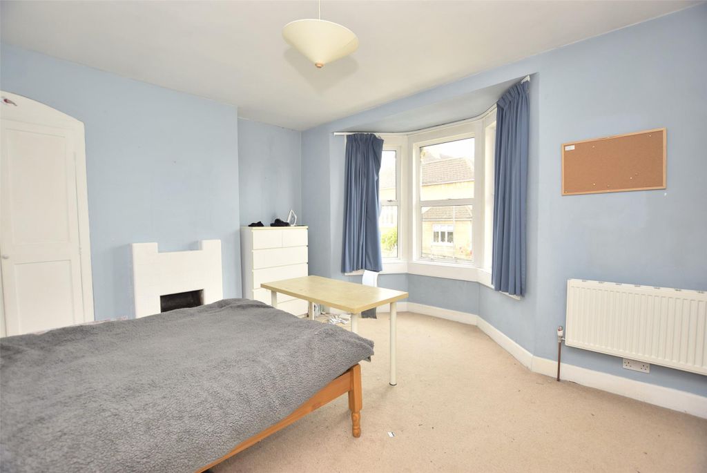 Additional image 5 of 5 bed terraced house to rentShaftesbury Road, Bath, Somerset BA2