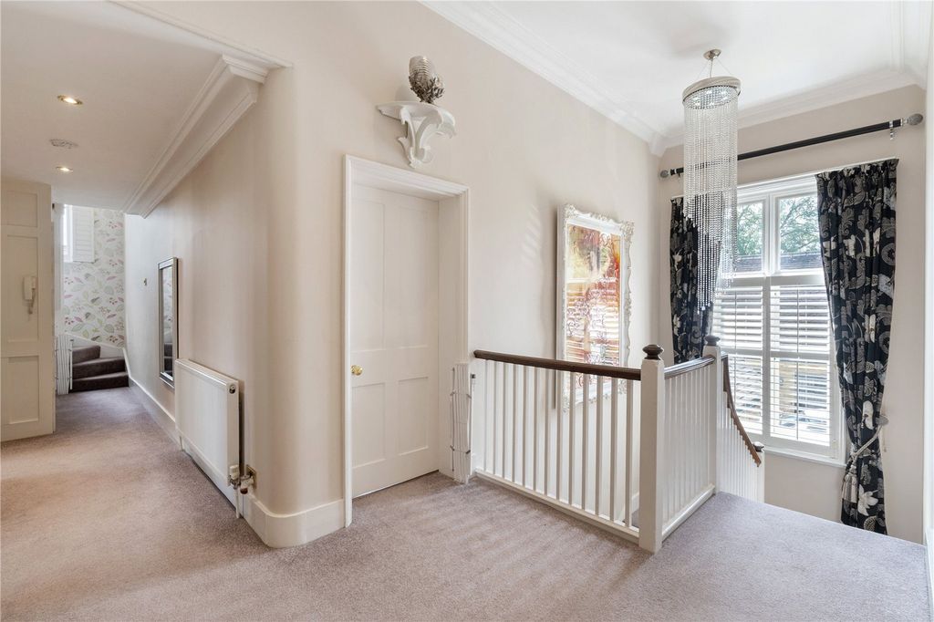 Additional image 17 of 9 bed equestrian for salePeakes End, Steppingley, Bedfordshire MK45