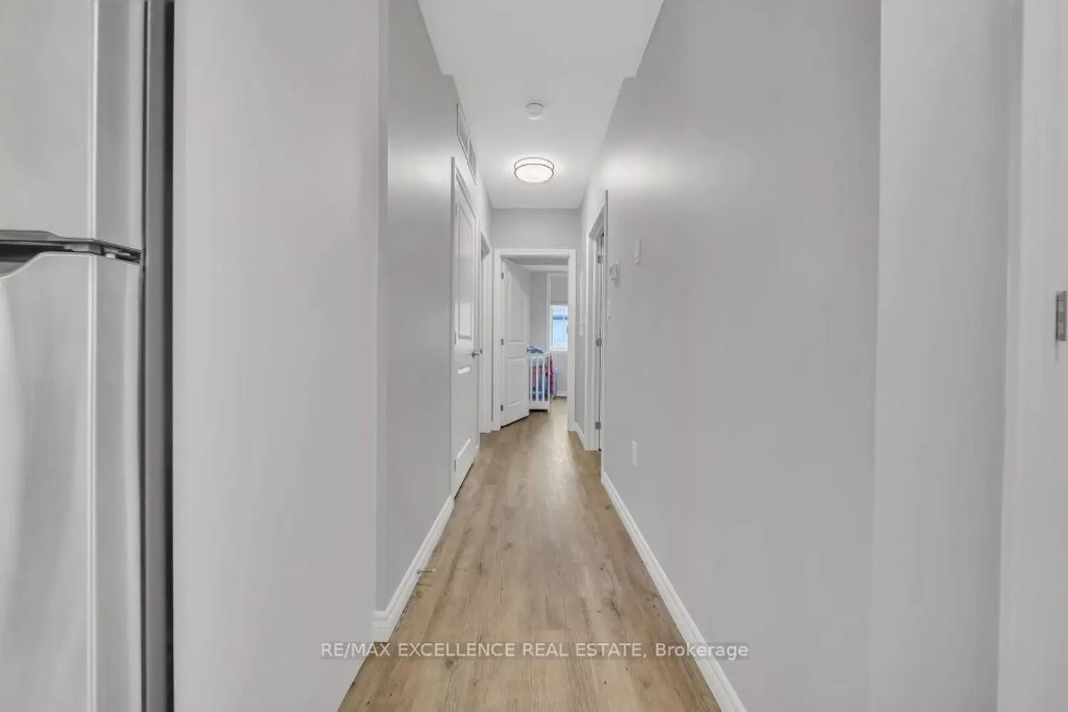Additional image 11 of 20 Murray Court 3
