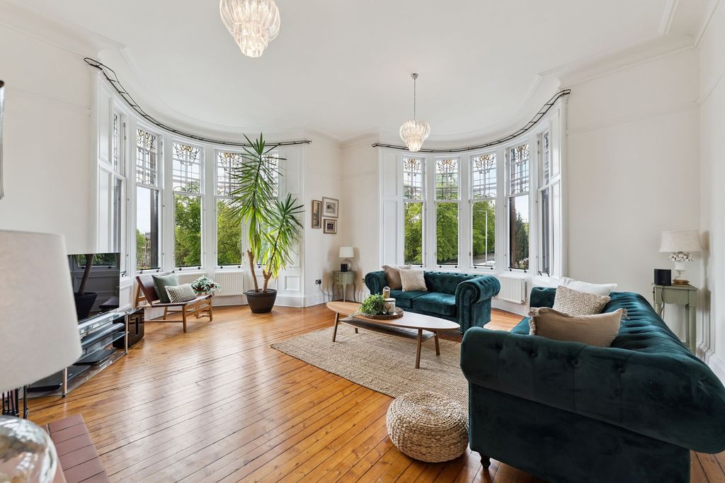 Additional image 2 of 5 bed flat for saleHighburgh Road, Flat 1/2, Dowanhill, Glasgow G12