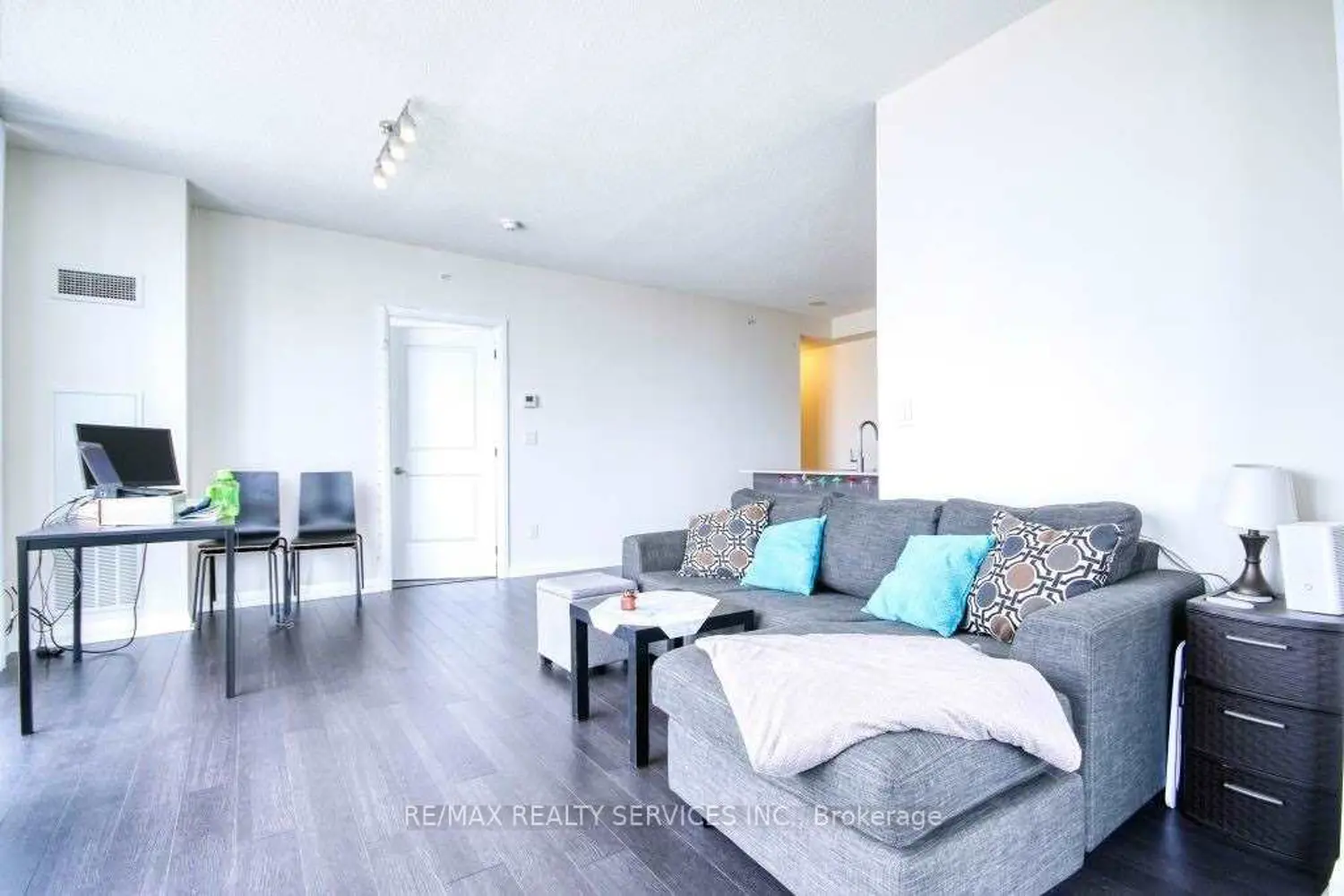 Additional image 9 of 5025 Four Springs Avenue 1202
