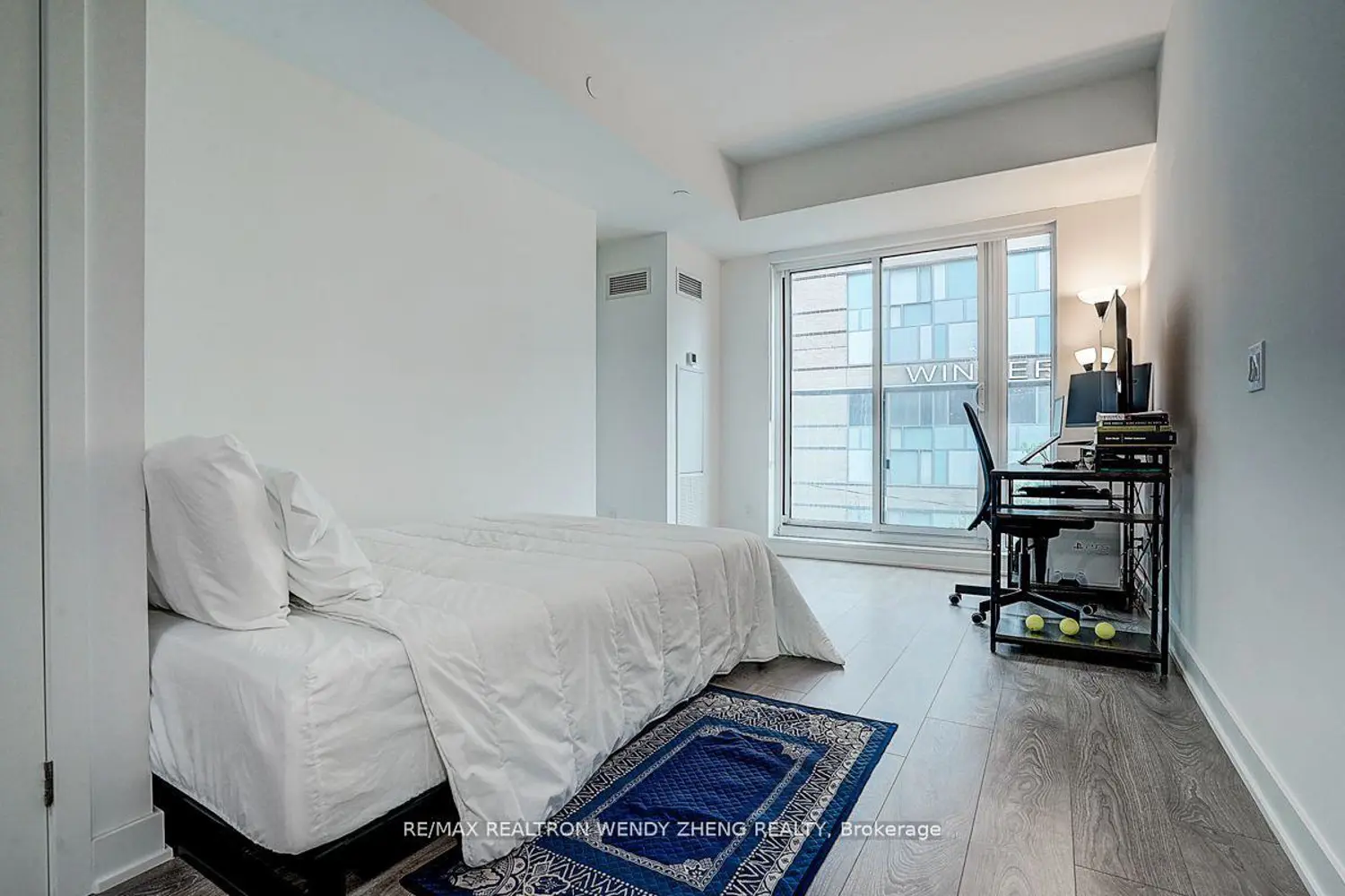 Additional image 3 of 543 Richmond Street 307