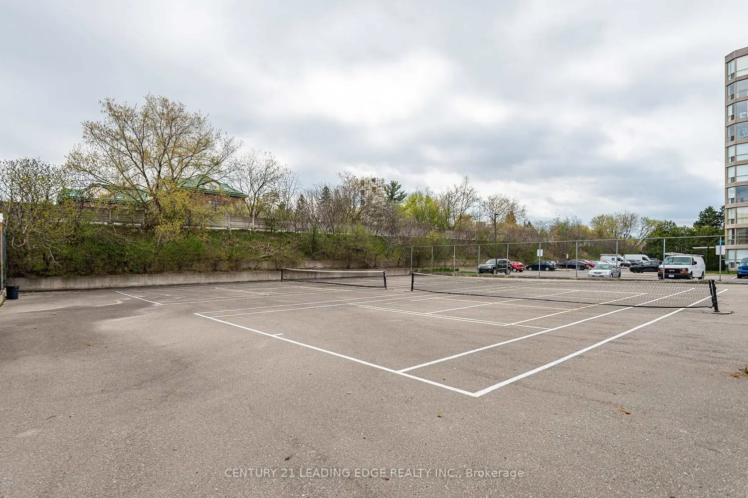 Additional image 20 of 309 Major Mackenzie Drive 411