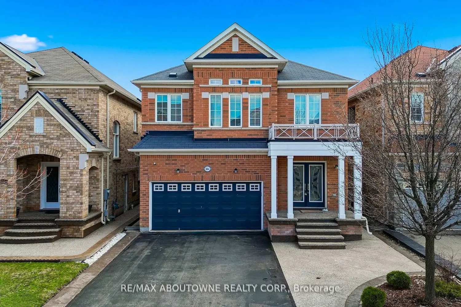884 Stoutt Crescent