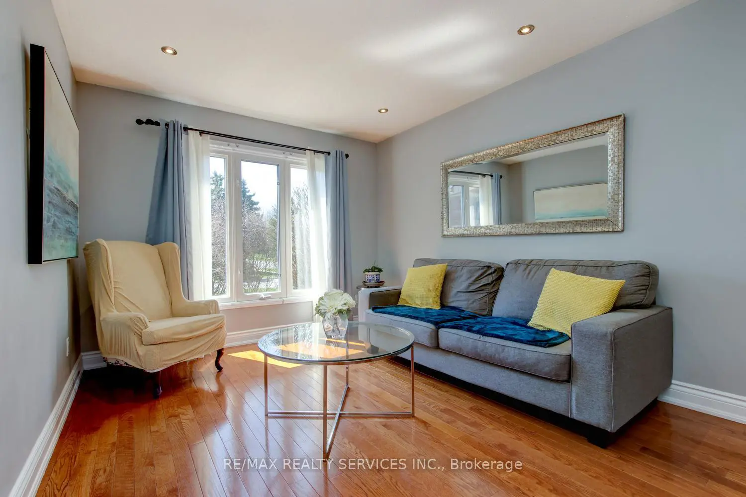3 Nymark Place