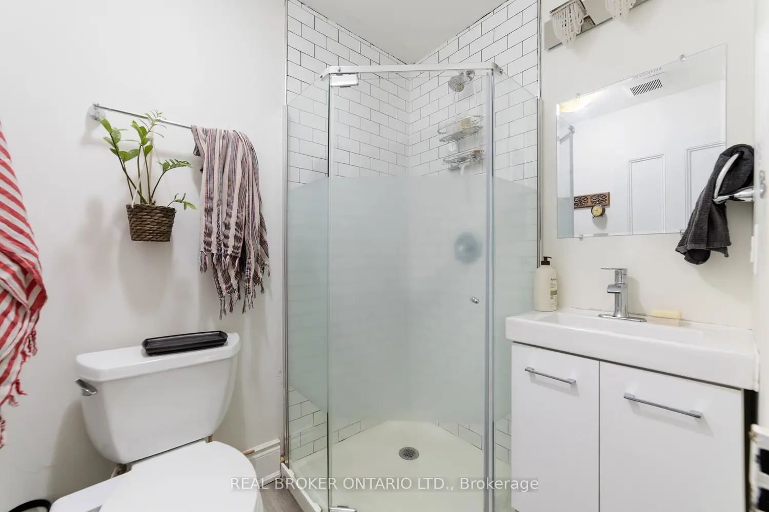 Additional image 5 of 188-190 Caroline Street