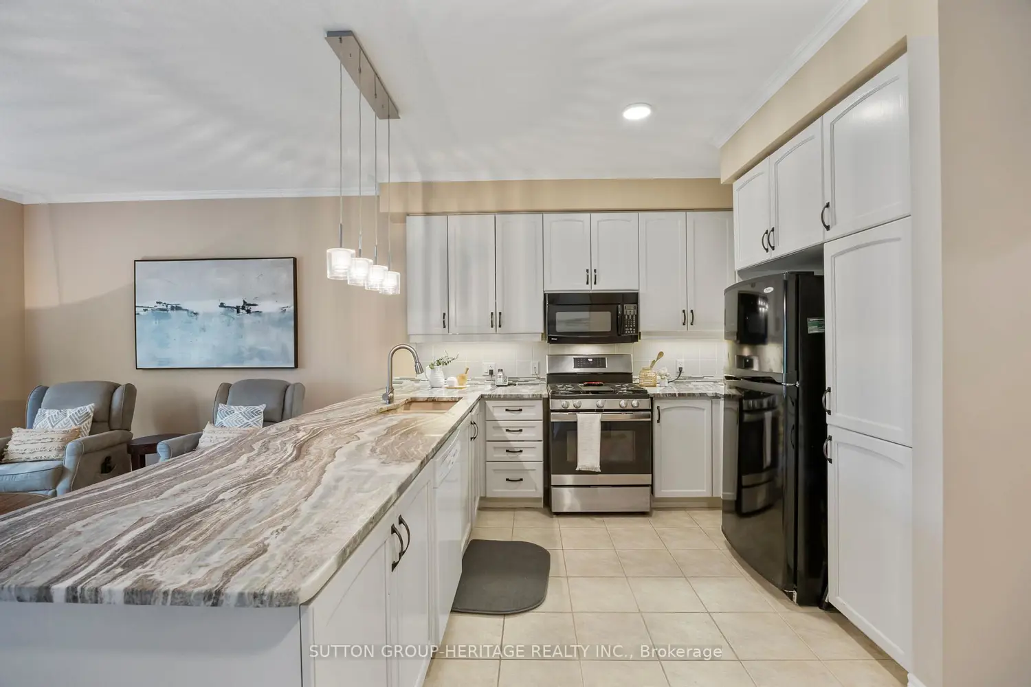 9 Fenton Lane photo 5