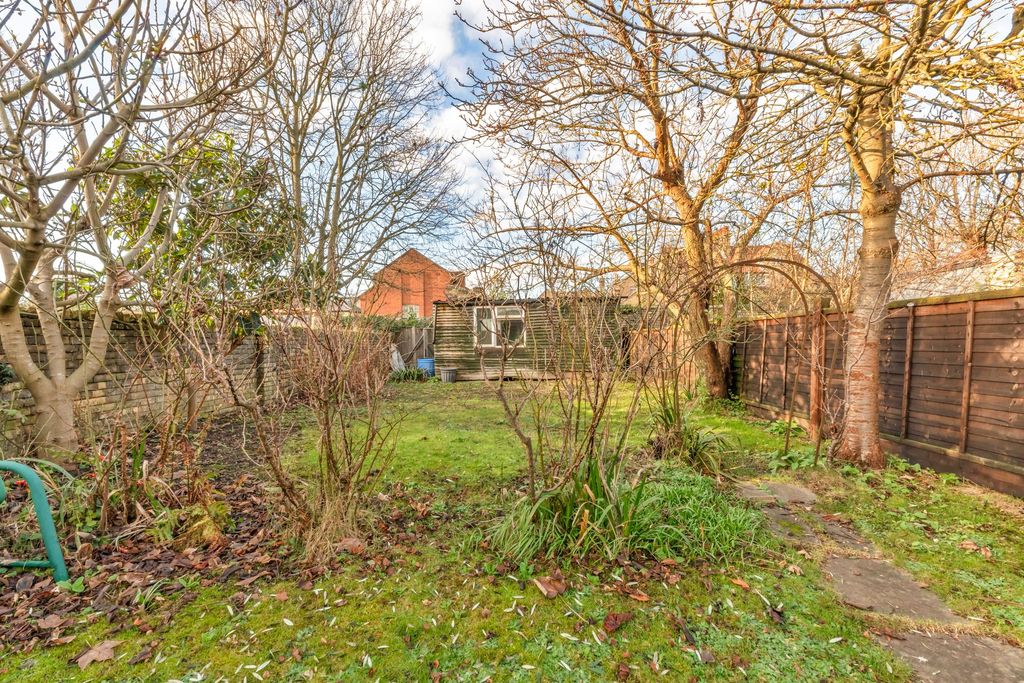 Additional image 33 of 6 bed semi-detached house to rentSt. Barnabas Road, Cambridge CB1