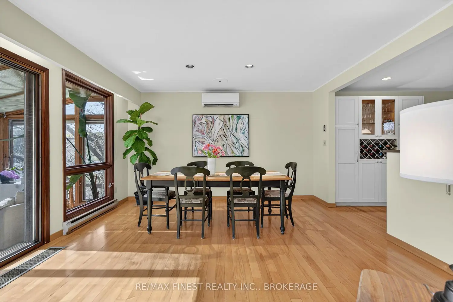 Additional image 7 of 10 Warbler Lane