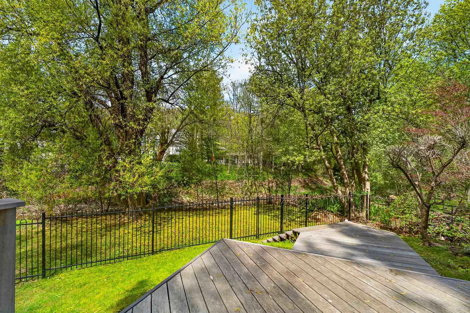 Additional image 17 of 80 Donwoods Drive