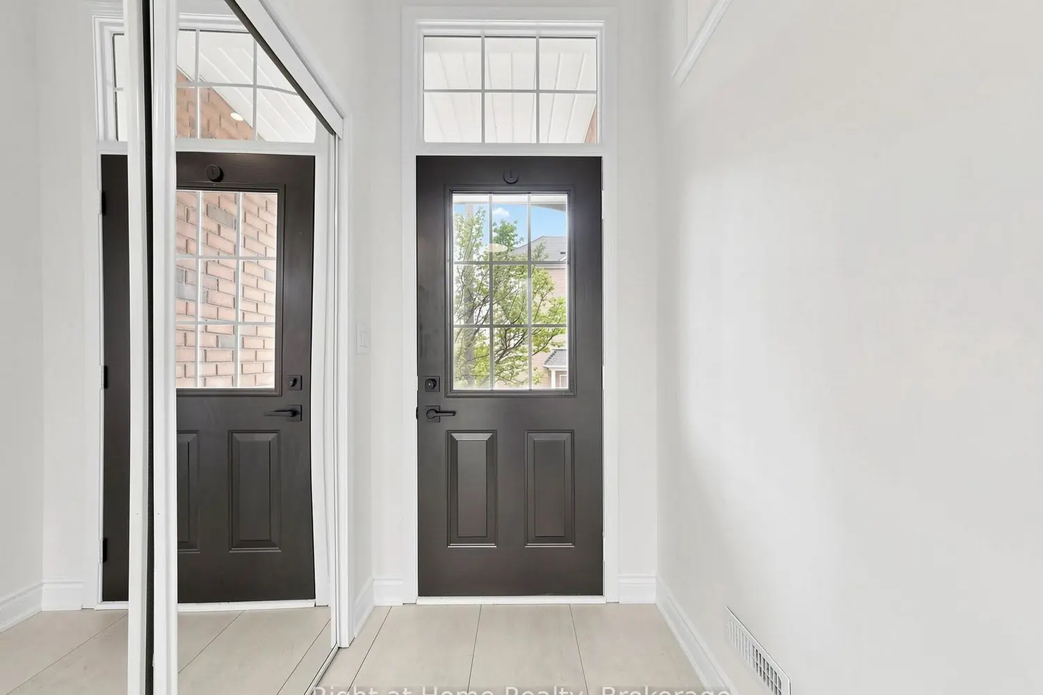 Additional image 8 of 271 Richvale Drive 56