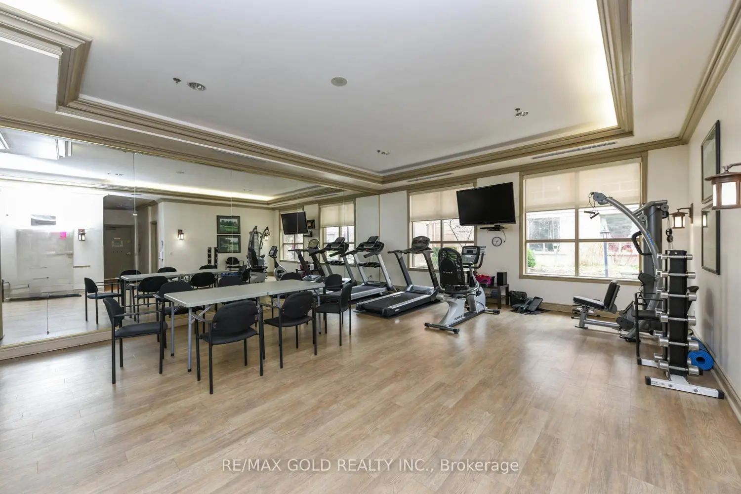 Additional image 14 of 100 Burloak Drive 2411