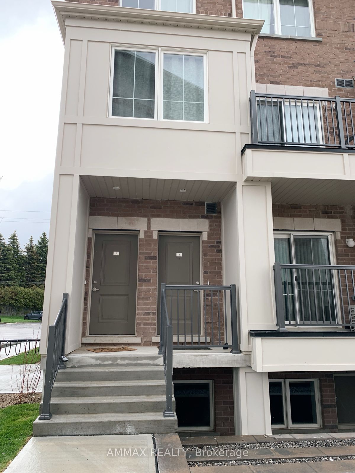 Additional image 2 of 8-490 Beresford Path, Oshawa, ON, L1H 0B2