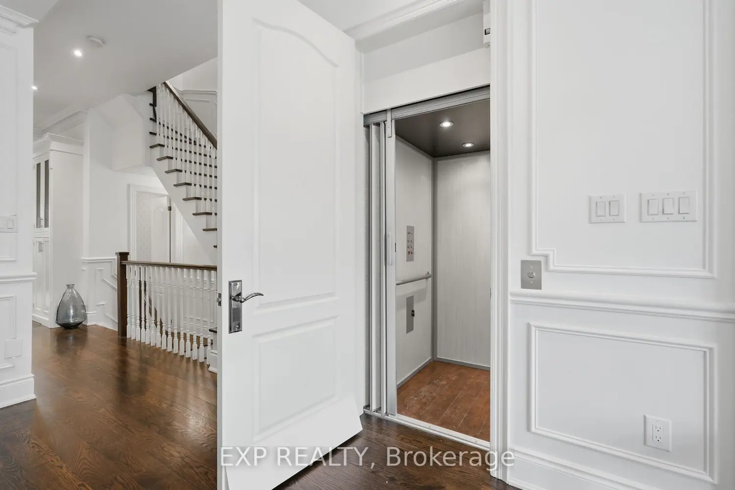 177A Lyndhurst Avenue photo 3
