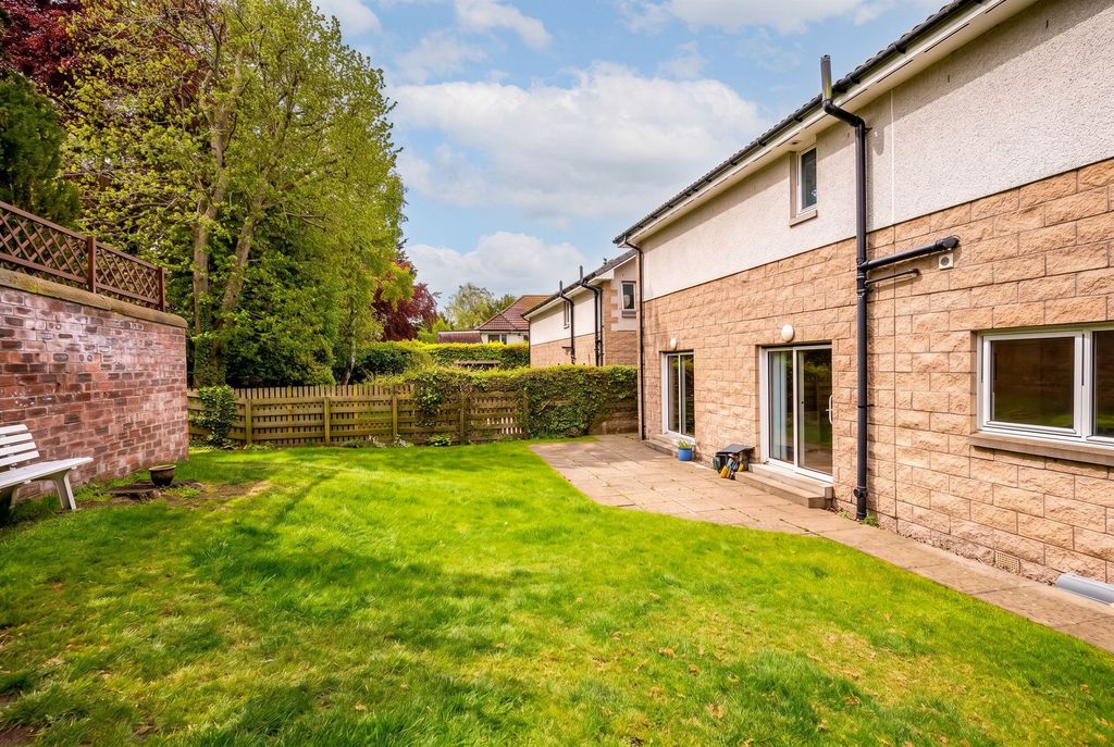 Additional image 25 of 5 bed detached house for sale27 Ballinard Gardens, Broughty Ferry DD5