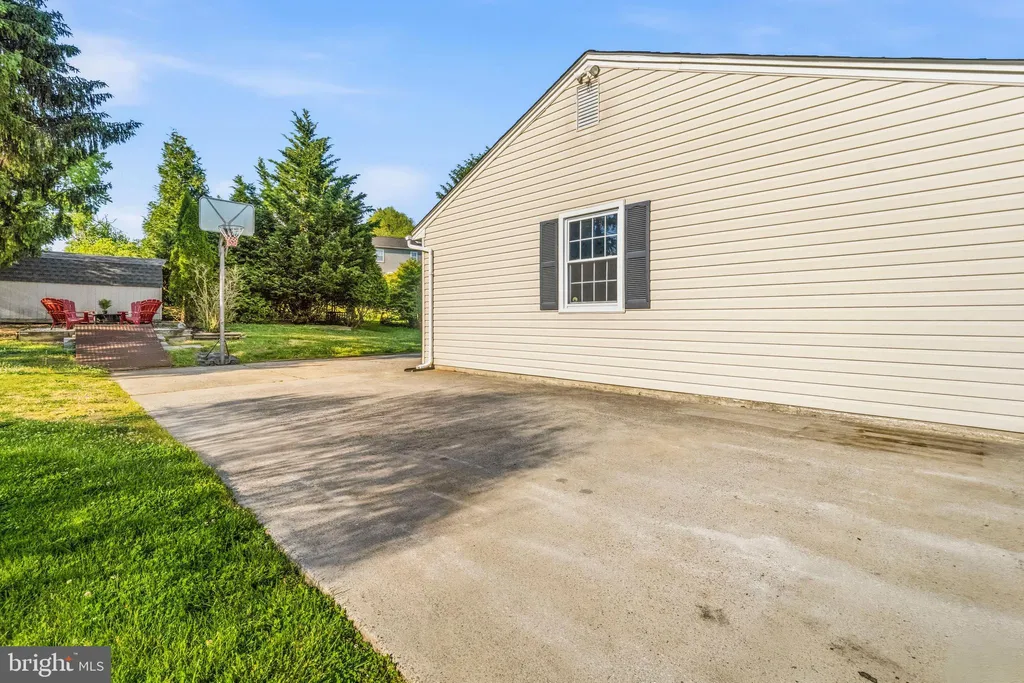 Additional image 47 of 9398 Paulskirk Drive, Ellicott City, MD 21042