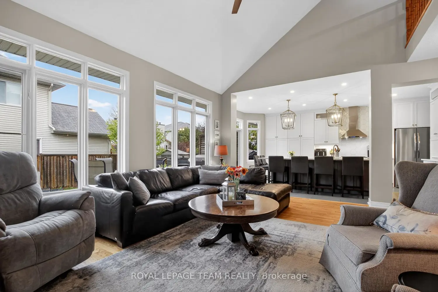 Additional image 8 of 18 Rivergreen Crescent