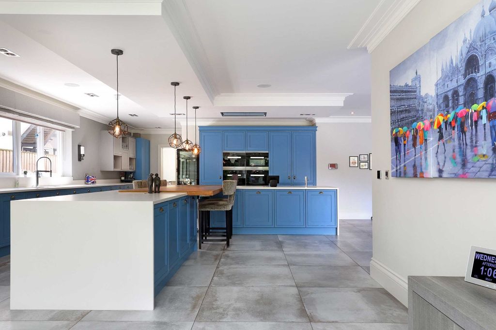 Additional image 12 of 6 bed detached house for salePenn Road, Beaconsfield, Buckinghamshire HP9