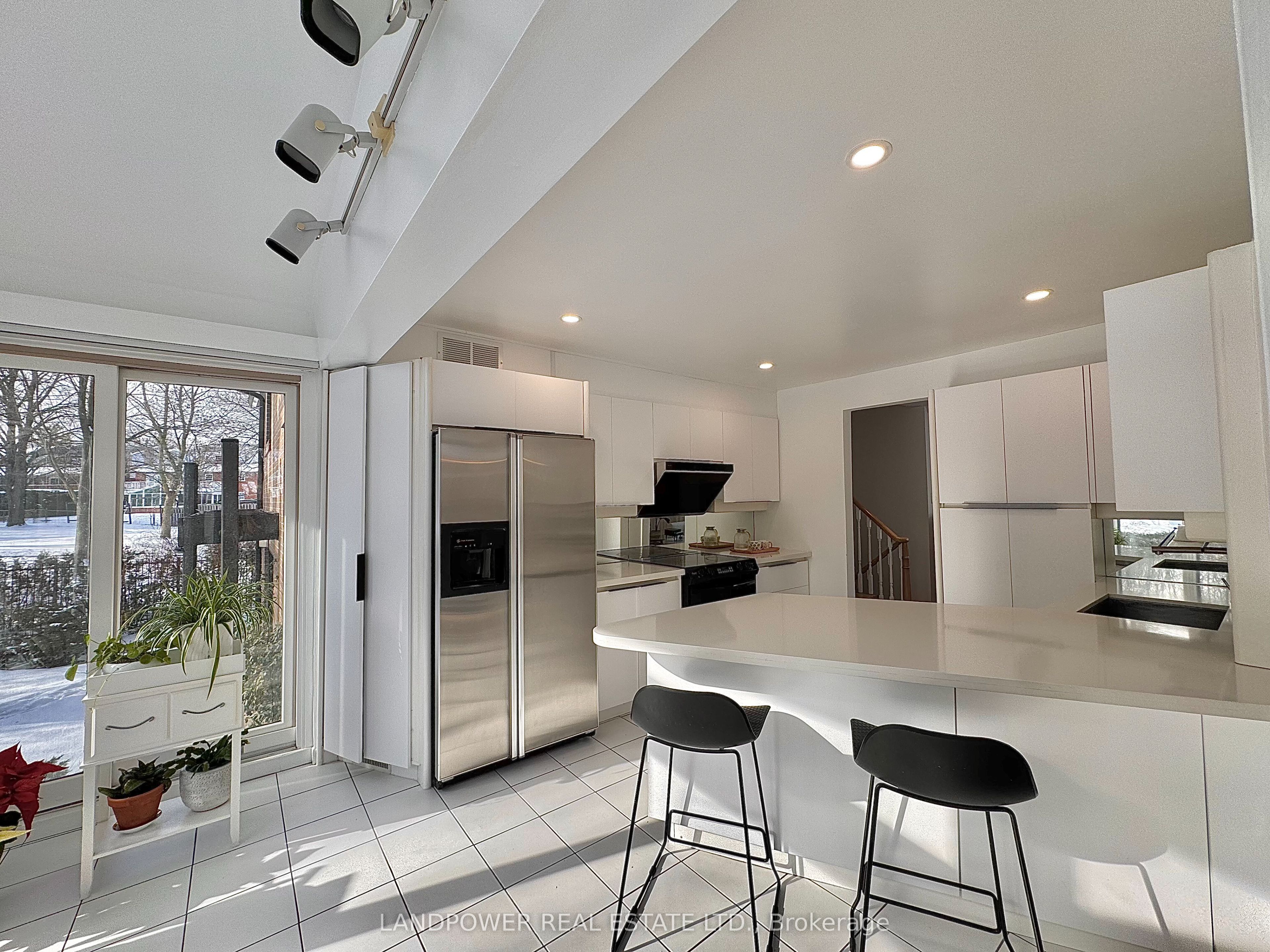 Additional image 6 of 9 Alderdale Court, Toronto, ON, M3B 2H8