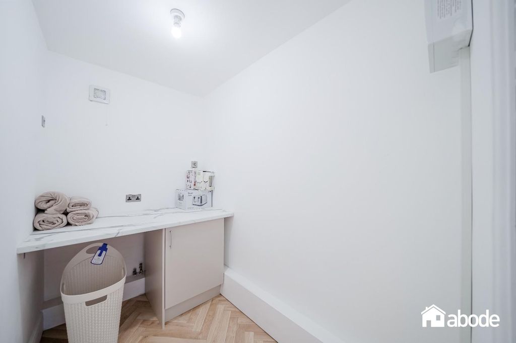 Additional image 9 of 2 bed flat to rentCourtenay Road, Waterloo, Liverpool L22