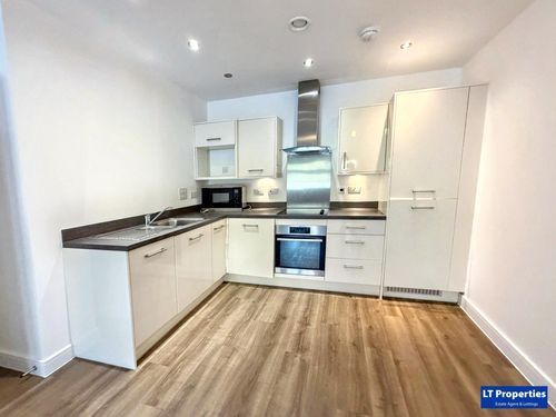 Additional image 3 of 1 bed flat to rentArmstrong Road, Luton LU2