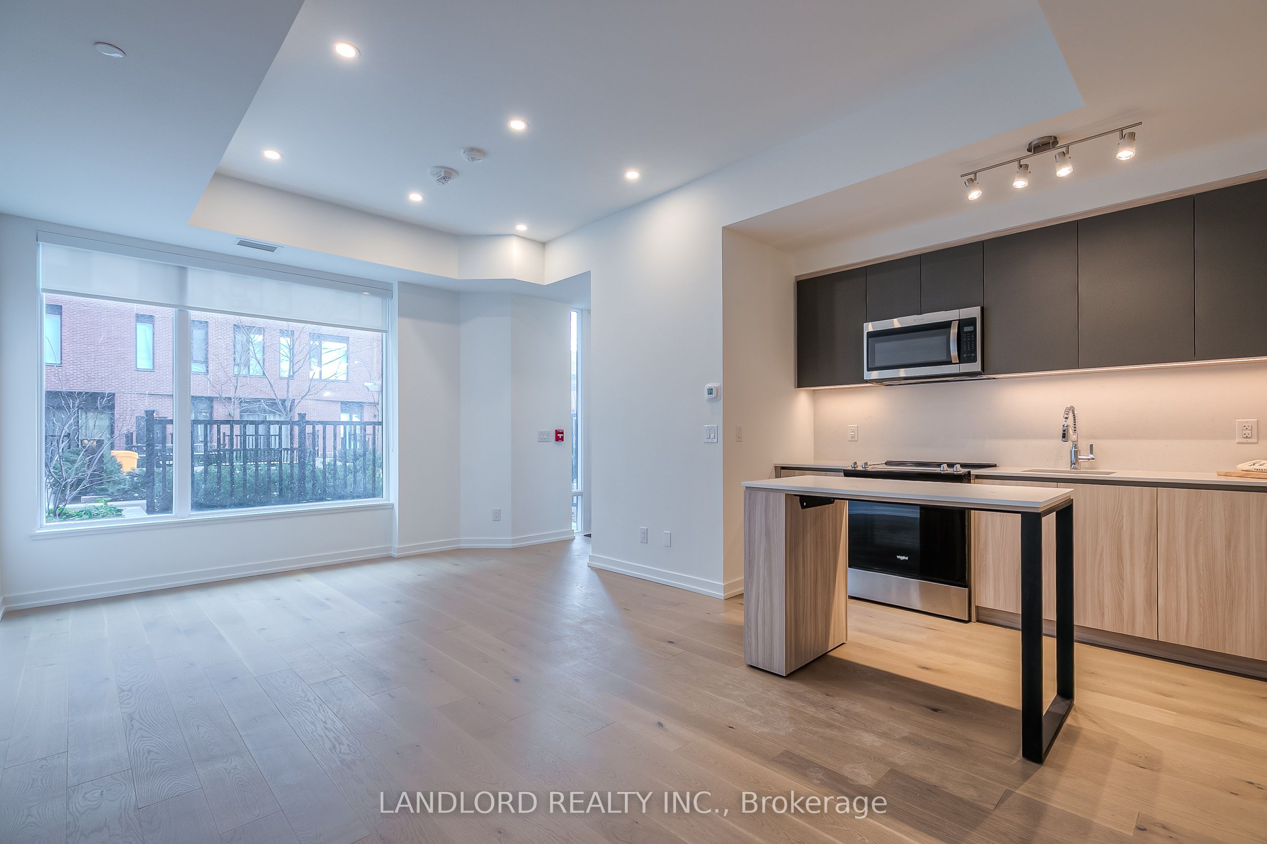 Additional image 4 of 109-15 Maryport Avenue, Toronto, ON, M3M 0E1