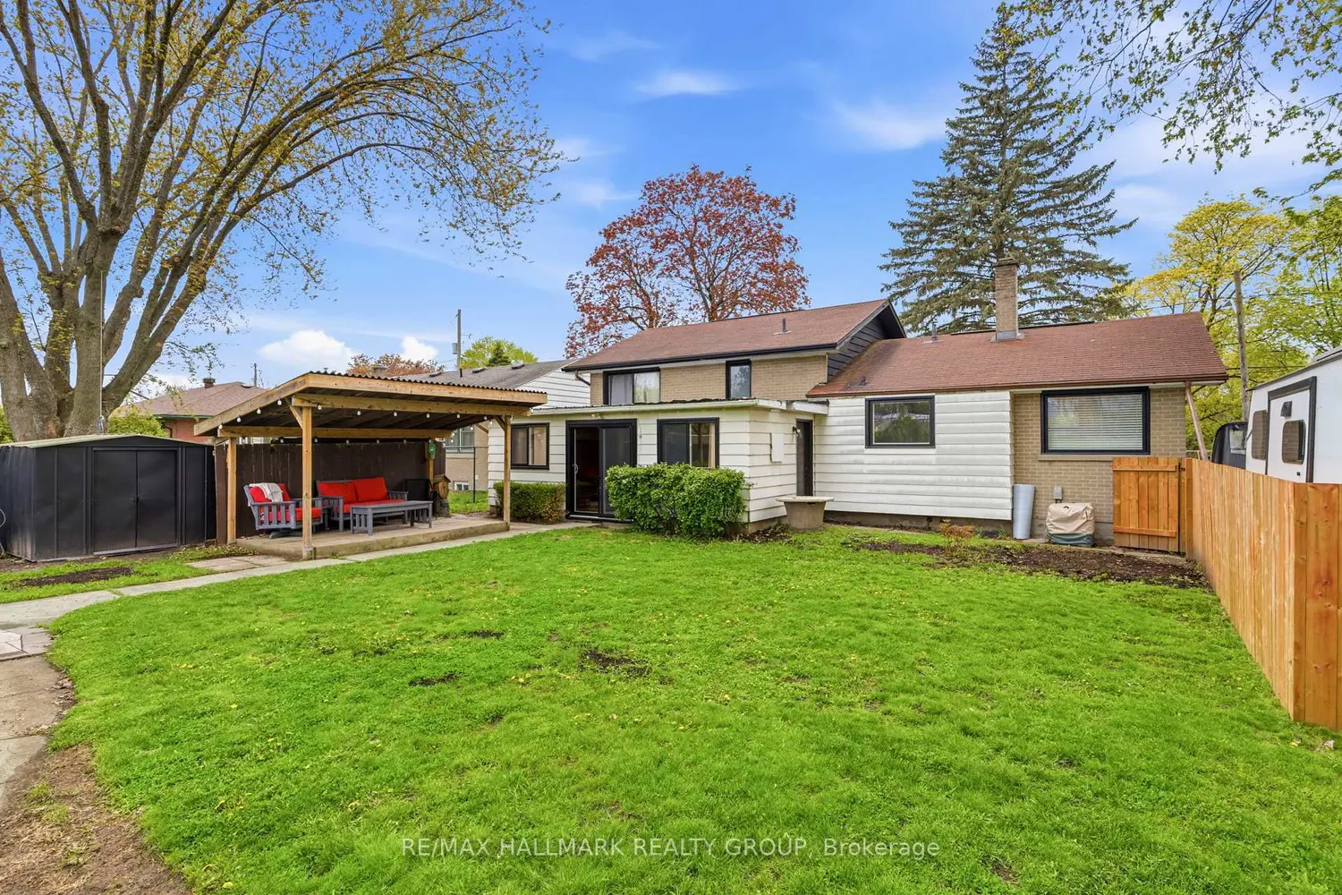 Additional image 19 of 37 Brookview Crescent