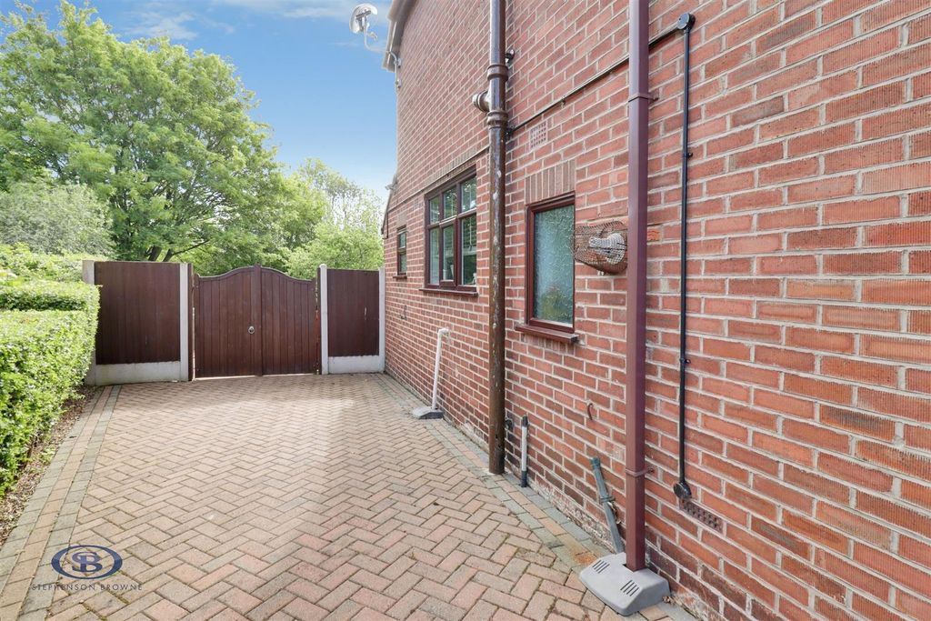Additional image 29 of 3 bed semi-detached house for saleFairfield Avenue, Sandbach CW11