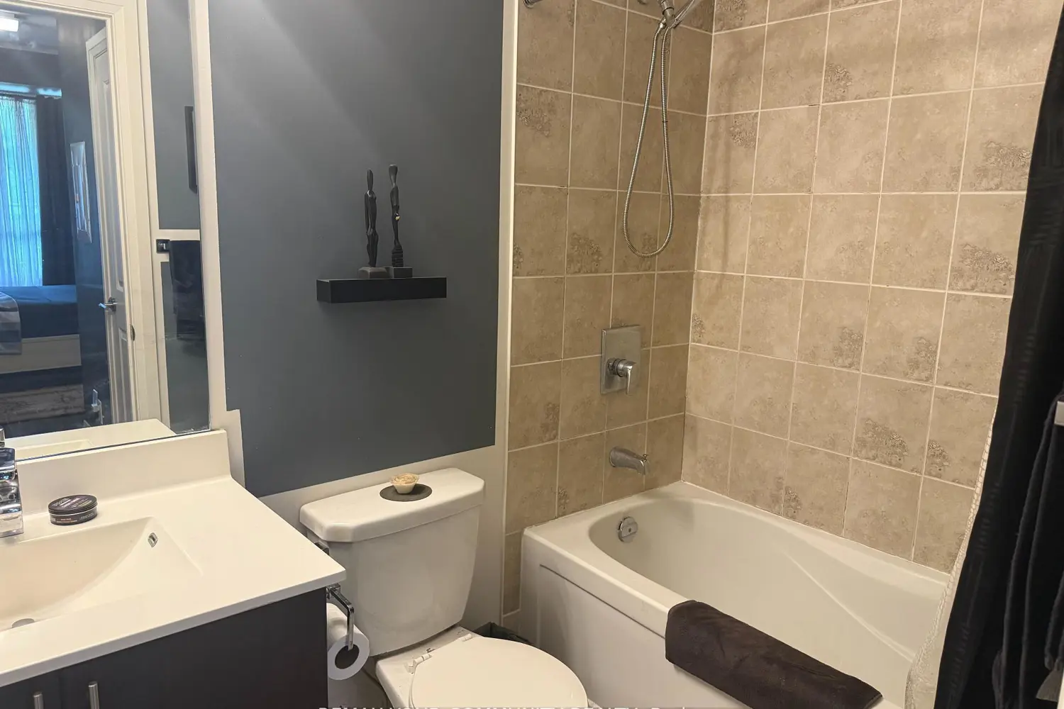 Additional image 13 of 520 Steeles Avenue 208