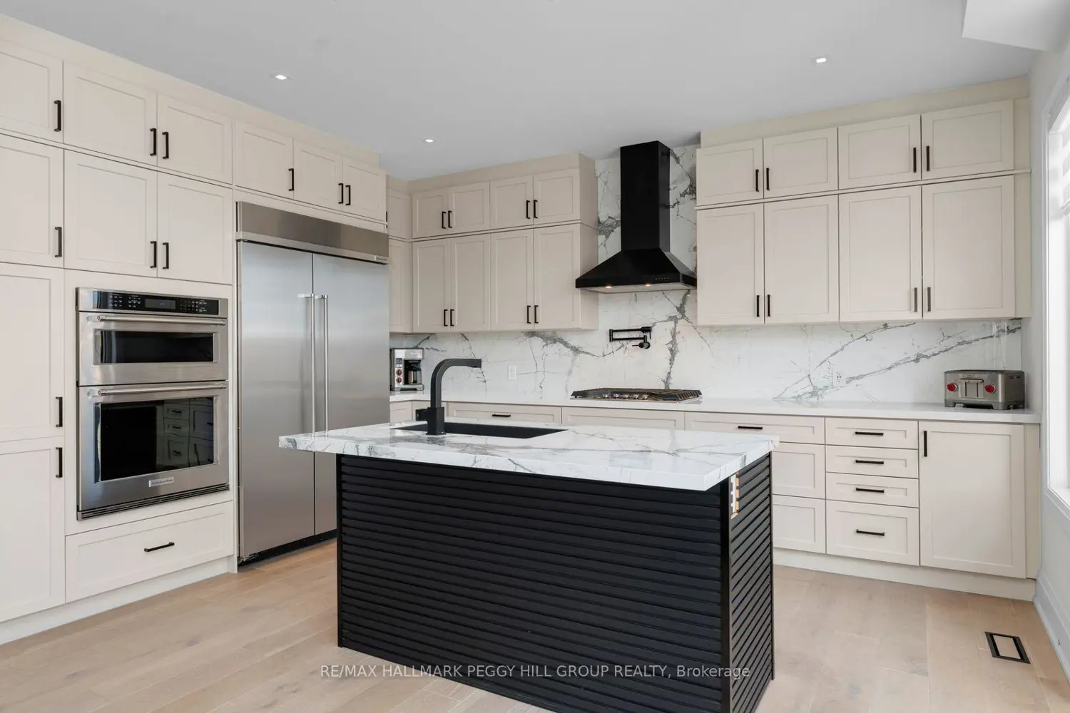 61 Strathgreen Lane photo 4