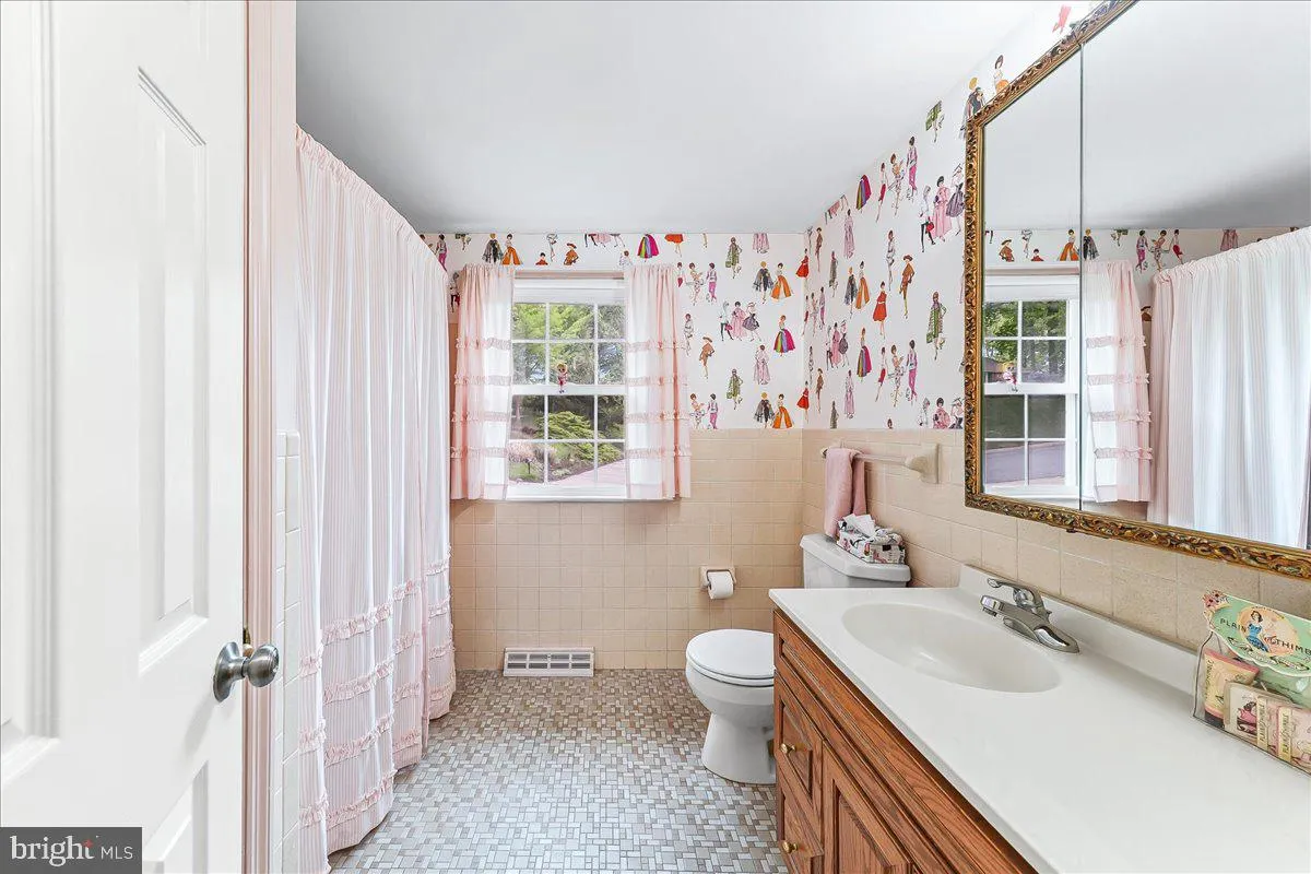 Additional image 64 of 5449 Crestline Road, Wilmington, DE 19808