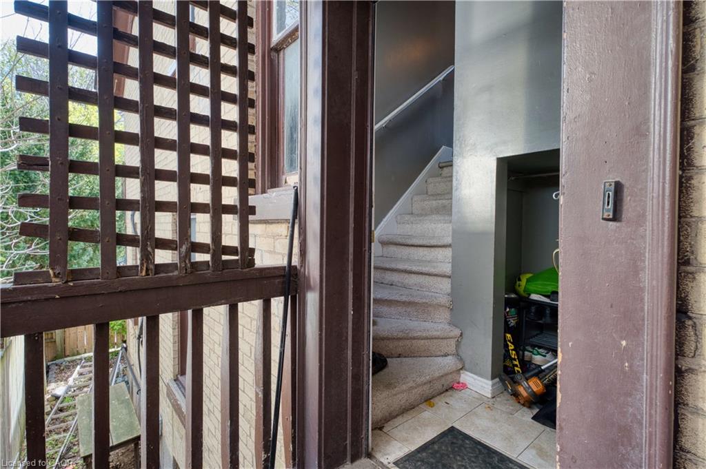 Additional image 3 of 93 Wharncliffe Road N, London, ON, N6H 2A7