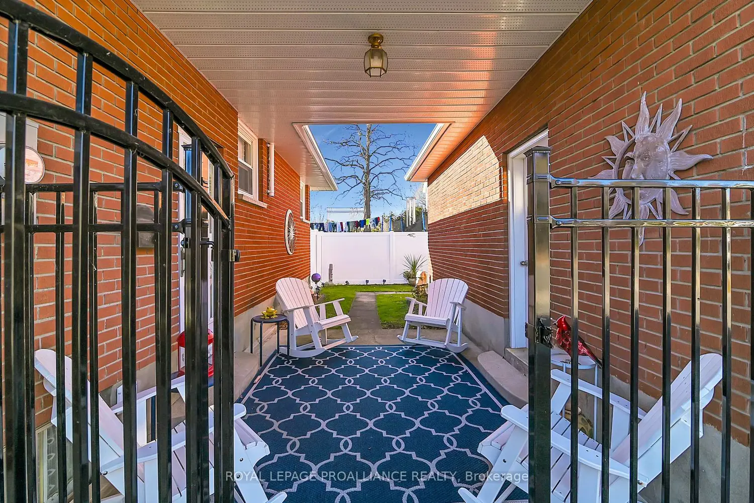 Additional image 17 of 419 St Lawrence Street