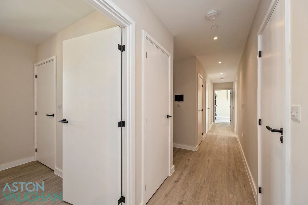 Additional image 19 of 3 bed flat for salePenthouse, Apartment 9, Botanica House, Hove BN3