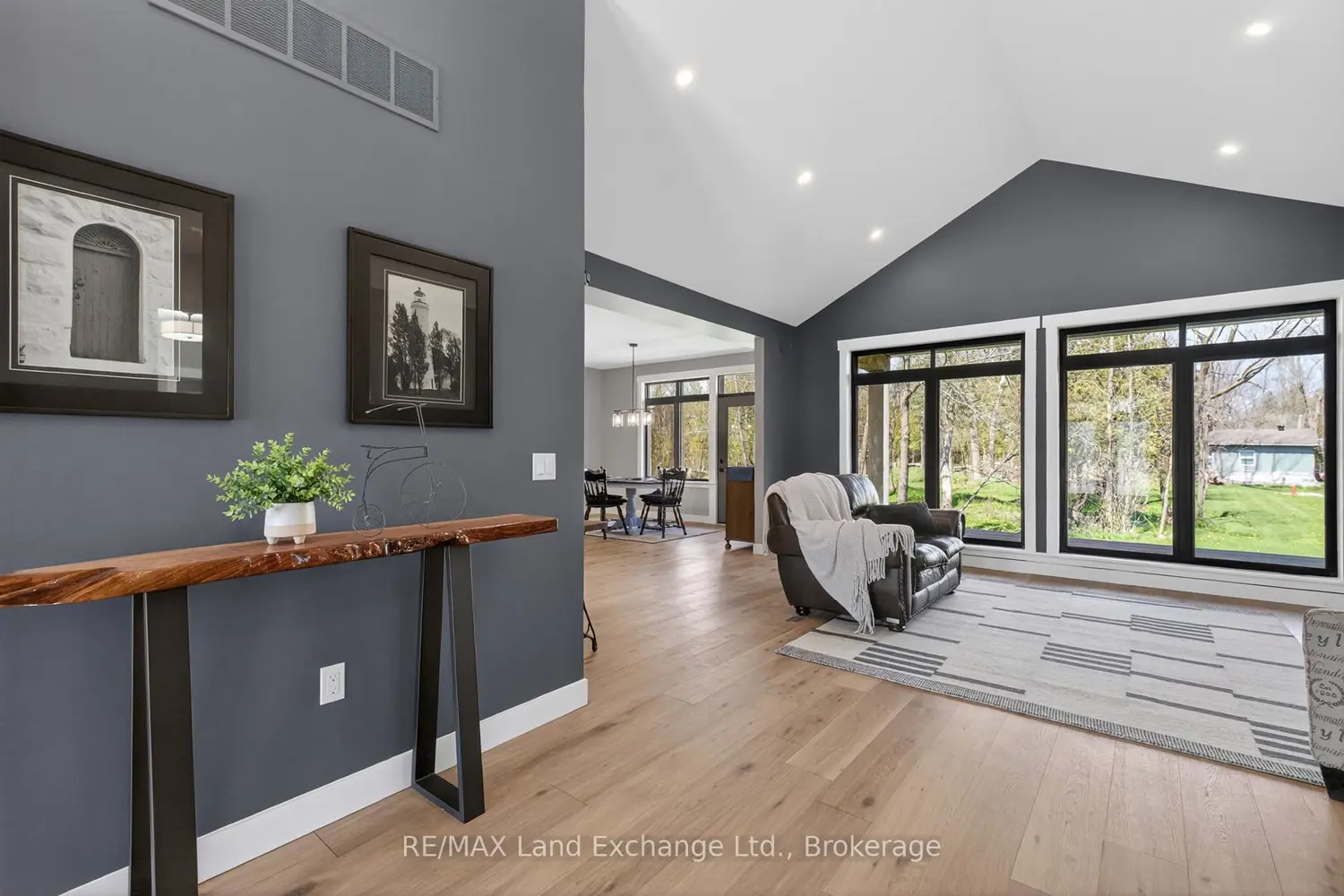 244 St Arnaud Street photo 4